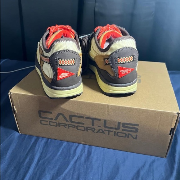 Nike Air Max 1 Travis Scott Cactus Jack Baroque Brown Size 8.5 - Picture 4 of 5